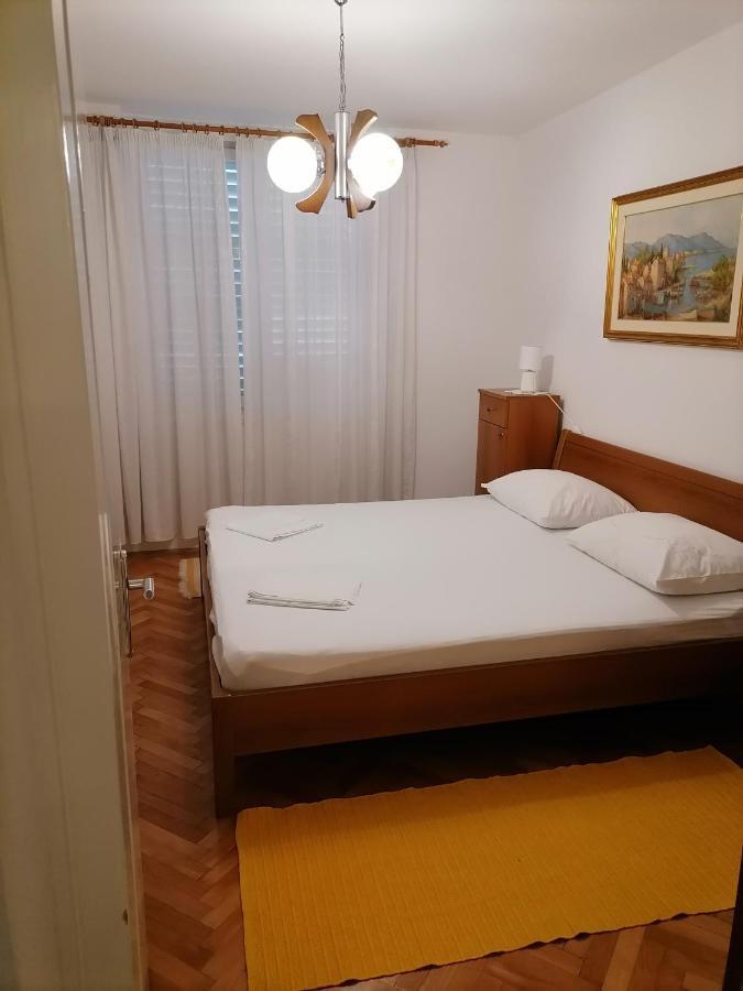 Apartment Domines เซนญ์ ภายนอก รูปภาพ