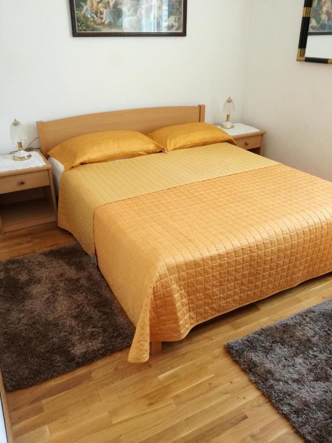 Apartment Domines เซนญ์ ภายนอก รูปภาพ